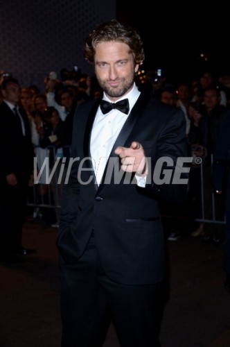 144749820-actor-gerard-butler-attends-the-haiti-gettyimages.jpg
