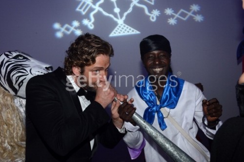 144749791-actor-gerard-butler-attends-the-haiti-gettyimages.jpg