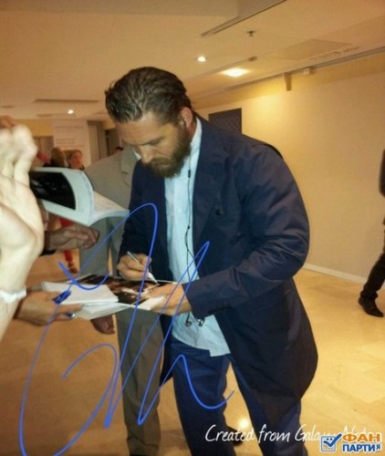 1777457_tom_hardy_pic.jpg