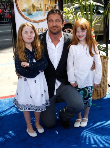 with neices Katie  and Rachel.jpg