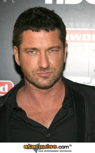 Gerard Butler-SGY-012917.jpg