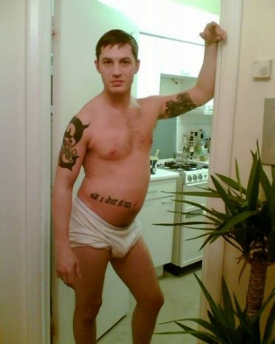 tom-hardy-myspace-photos-01232011-05-430x537.jpg