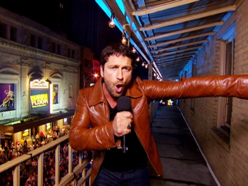 gerard-butler-presenter2.jpg