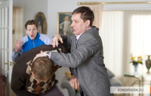 kinopoisk.ru-The-Take-1705247.jpg