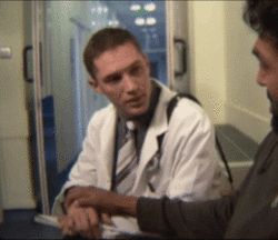 tumblr_mh2zx7tlnO1qe5f96o2_250.gif