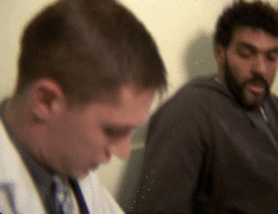 tumblr_mh2zx7tlnO1qe5f96o6_r1_250.gif