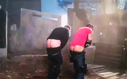 tumblr_mazni3zyDg1r4ls20o2_250.gif