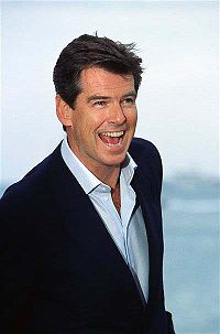 200px-PierceBrosnan%28CannesPhotoCall%29.jpeg