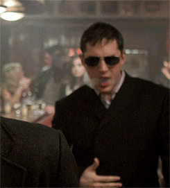 tumblr_mr10fqbJzW1r4z8l1o1_250.gif