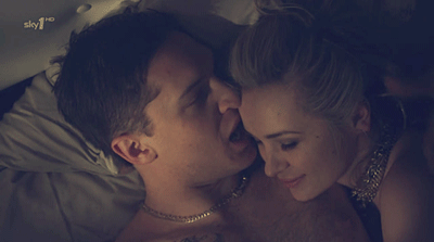 tumblr_m9l2rsndbx1rb2f98o1_400.gif