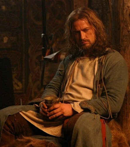 Gerard Butler as Beowulf.jpg