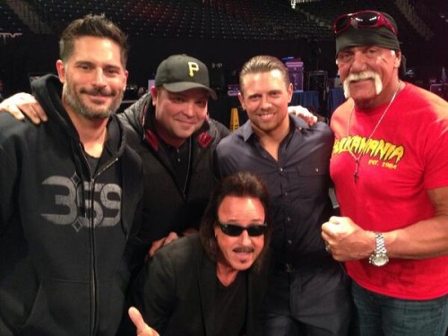 Bjhu3EhIgAAjtzG.jpg (38.79 КБ) 3195 просмотров Bjhu3EhIgAAjtzG.jpg