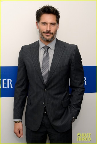armie-hammer-joe-manganiello-suit-up-for-whcd-weekend-05.jpg