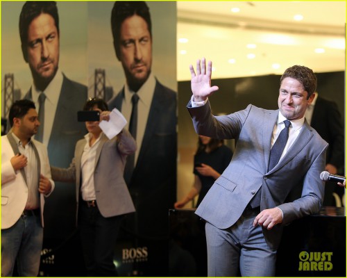 gerard-butler-hugo-boss-photocall-dubai-02.jpg