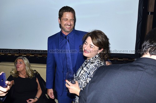 Gerard-Butler-se-divierte-después-de-la-conferencia-de-Prensa-5.jpg