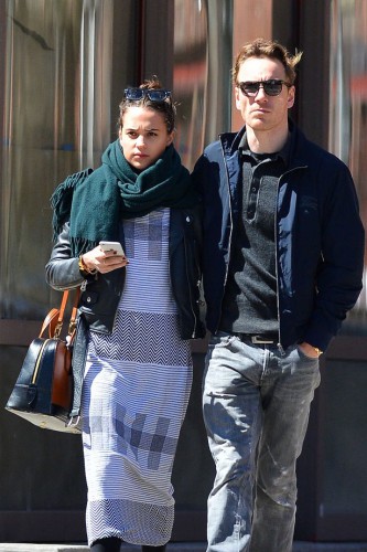 Michael-Fassbender-and-Alicia-Vikander.jpg