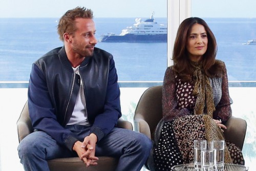 matthias-schoenaerts-selma-hayek-land.jpg