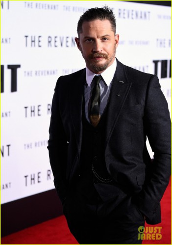 leonardo-dicaprio-tom-hardy-the-revenant-premiere-25.jpg