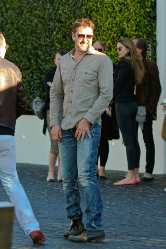 GerardButler-15.jpg