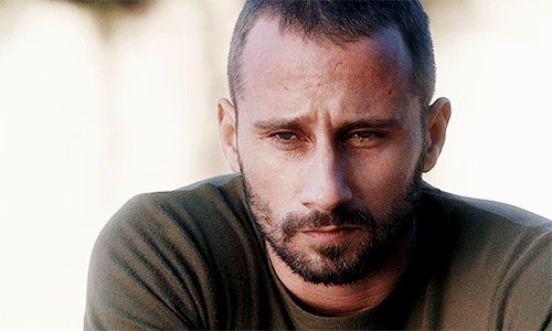 tumblr_o1vewgCjDa1rjn473o3_500.gif
