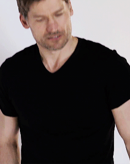 tumblr_nzyrrth3fu1ryhzimo4_r2_400.gif