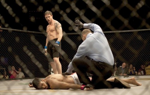 warrior_movie_image_tom_hardy_01.jpg