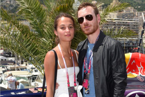 gallery-1469569548-hbz-vikander-fassbender.jpg