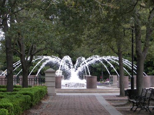 waterfront park fountain.jpg