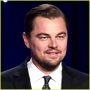 leonardo-dicaprio-got-his-steak-salted-by-salt-bae.jpg