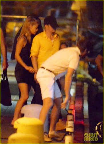 leonardo-dicaprio-nina-adgal-orlando-bloom-st-barts-03.jpg