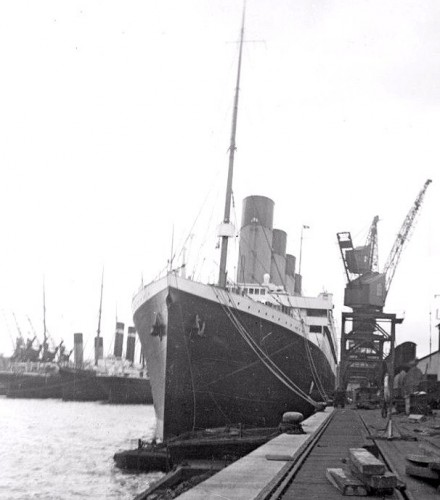 YeESQSH768E.jpg