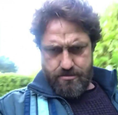 gerard_butler_maze_dn03.jpg