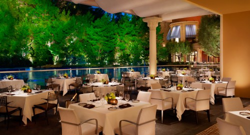 390_SW_Steakhouse_Patio_Barbara_Kraft.jpg