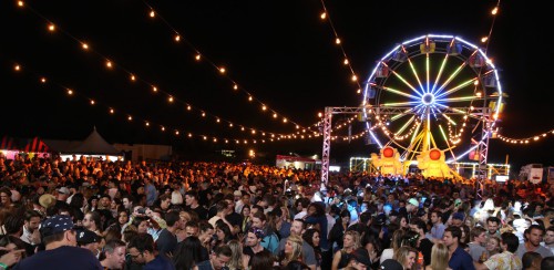 la-atr-coachella-2015-neon-carnival-leonardo-dicaprio-20150412.jpg