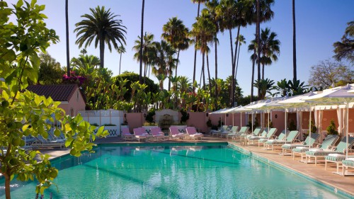 beverly-hills-pool-2-landscape-1600x900.jpg