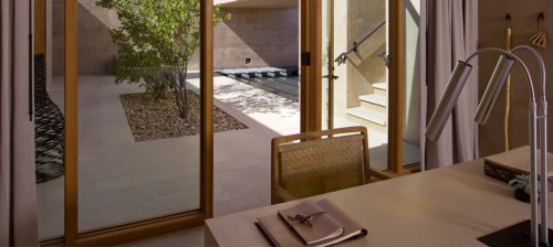 amangiri-suite-bedroom-2-1400x600.jpg