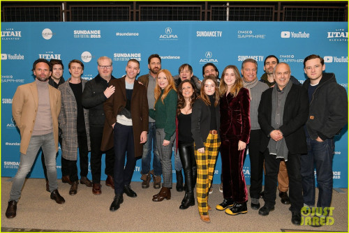 gerard-butler-joins-them-that-follow-cast-at-sundance-film-festival-premiere-04.jpg