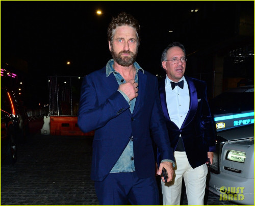 gerard-butler-met-gala-2019-after-party-03.jpg