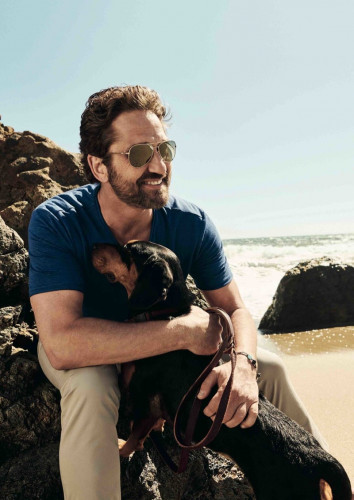 Gerard-Butler-2019-OLYMP-Campaign-003.jpg