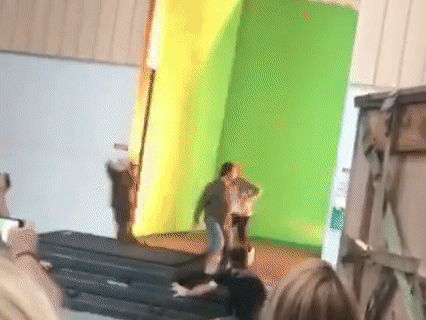 frame_066_delay-0.1s.gif