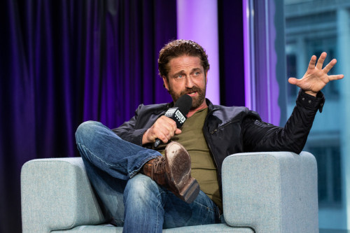 Gerard+Butler+Gerard+Butler+Attends+BUILD+F78LL1oEC-9x.jpg