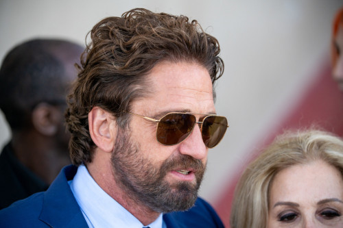 Gerard+Butler+Gerard+Butler+Kimmel+b9tysH2QYdfx.jpg