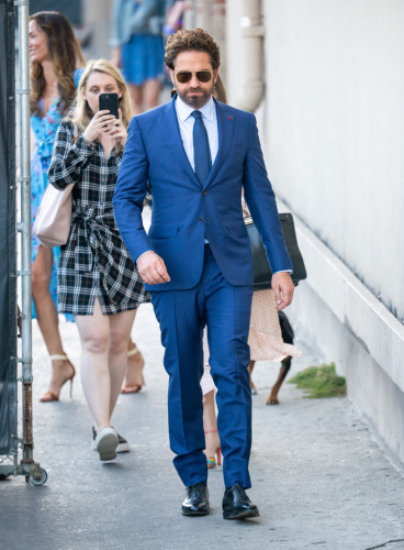 Gerard+Butler+Gerard+Butler+Kimmel+y_VxFLWWdigx.jpg