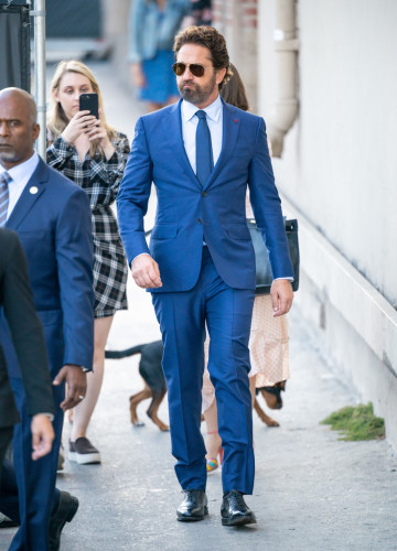Gerard+Butler+Gerard+Butler+Kimmel+L_j2ZrAEBtax.jpg