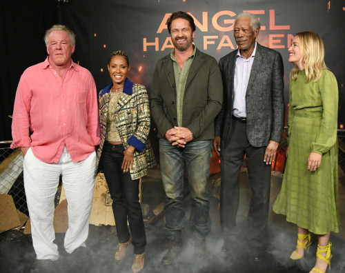 Gerard+Butler+Gerard+Butler+Attends+BUILD+F78LL1oEC-9x.jpg