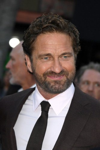 Gerard+Butler+LA+Premiere+Lionsgate+Angel+X9IU4V_DQJIl.jpg
