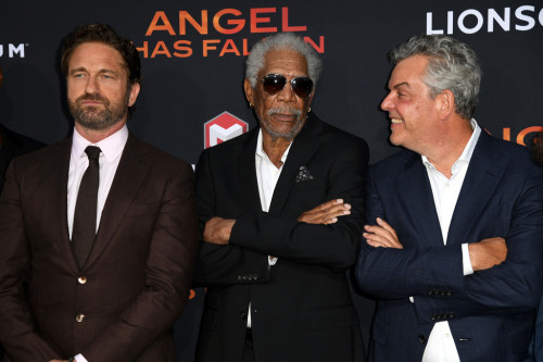 Gerard+Butler+LA+Premiere+Lionsgate+Angel+001ySk7xQ86x.jpg