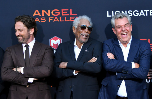 Gerard+Butler+LA+Premiere+Lionsgate+Angel+jivQLYg2I3vx.jpg
