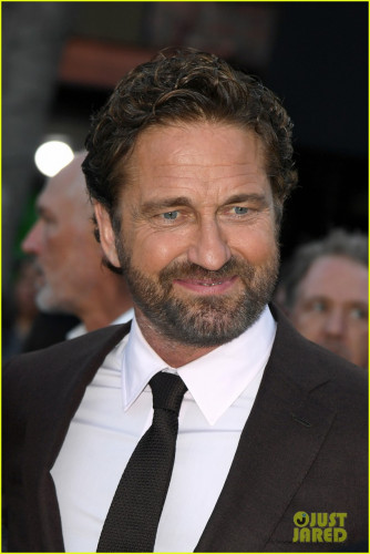 gerard-butler-morgan-brown-angel-has-fallen-premiere-06.jpg