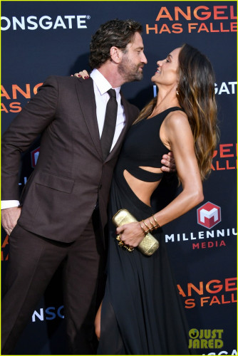 gerard-butler-morgan-brown-angel-has-fallen-premiere-13.jpg